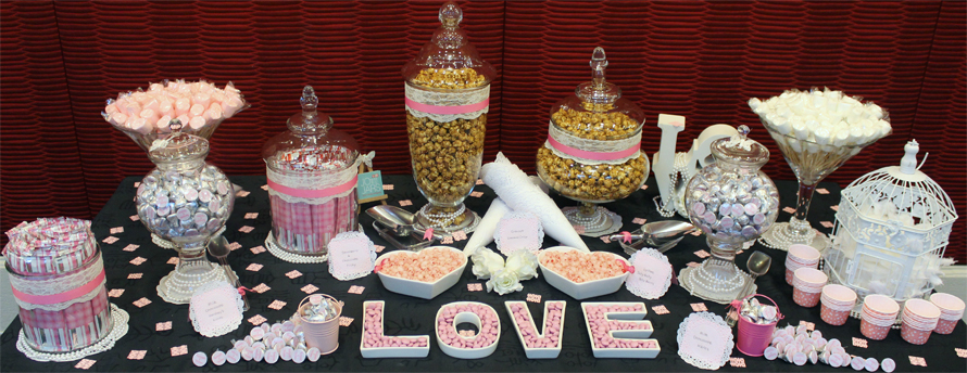 JOandJARS_CandyBuffet_Wedding_GrandParkCityHall_GrandBallroom_Pink_White_Lace